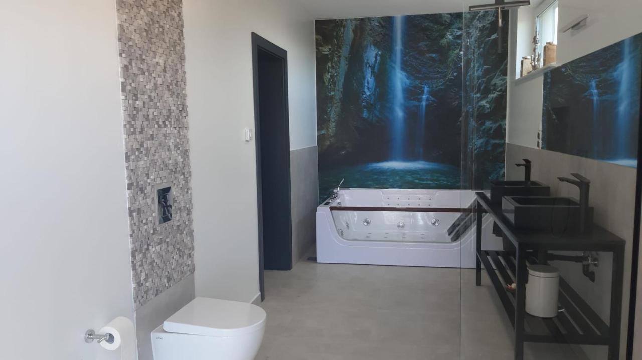 Robson Beach I Sauna, Jacuzzi Międzywodzie Kültér fotó