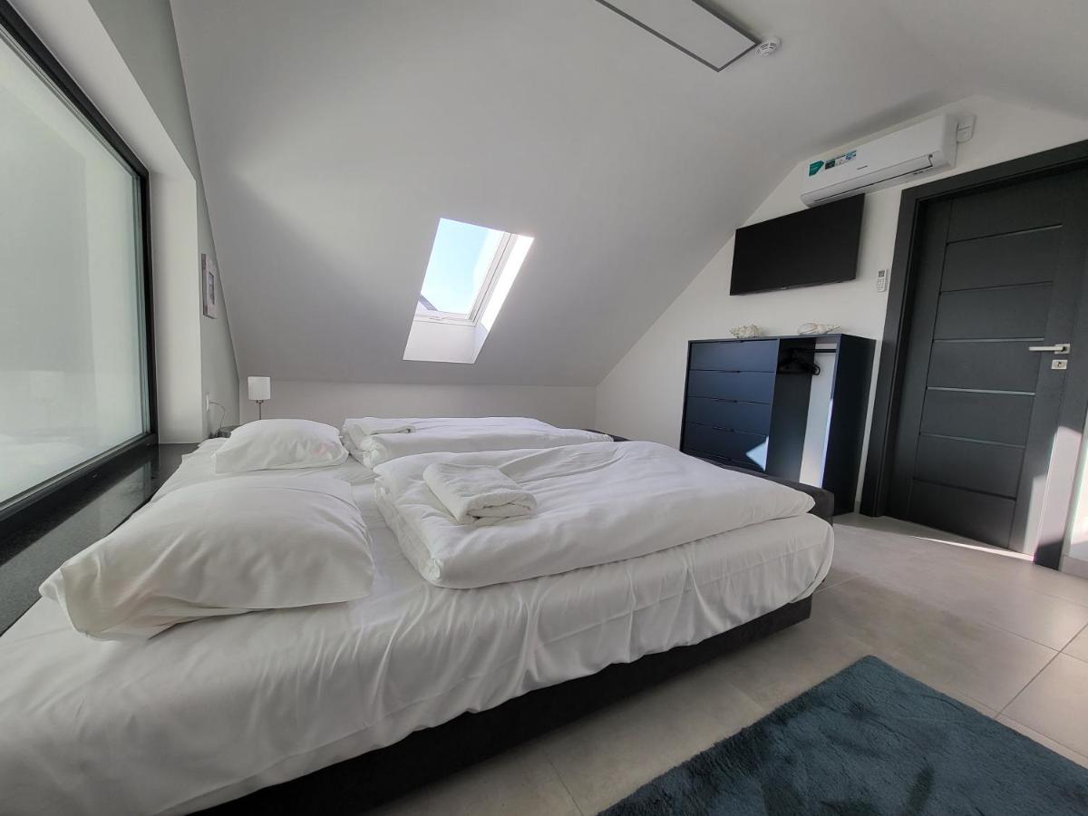 Robson Beach I Sauna, Jacuzzi Międzywodzie Kültér fotó